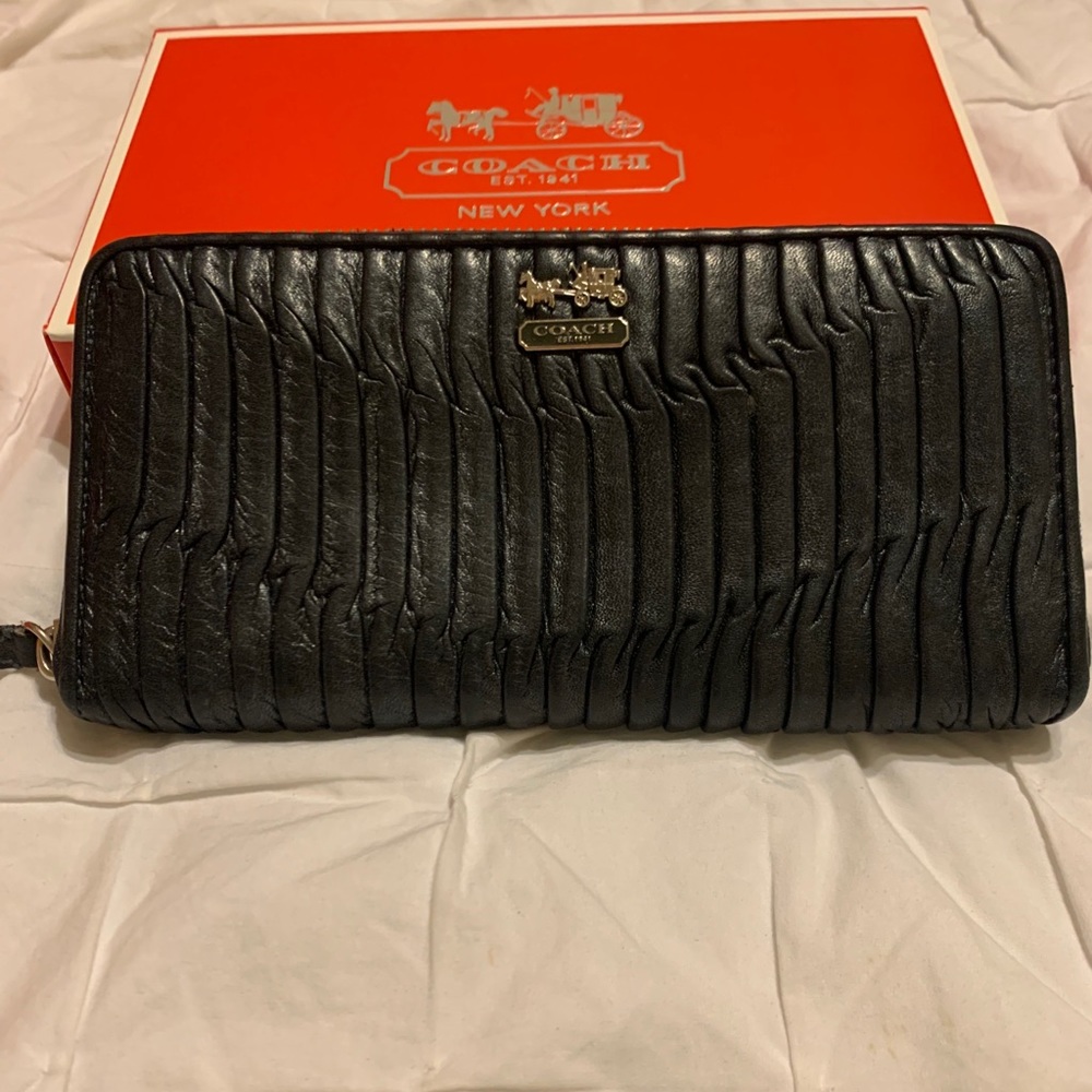 Coach Mad Gath Wallet